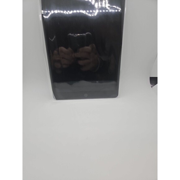 Apple iPad 9 WIFI + Cellular Space Gray 64GB +Rugged Combo Keyboard SUPER CLEAN! - Picture 5 of 10